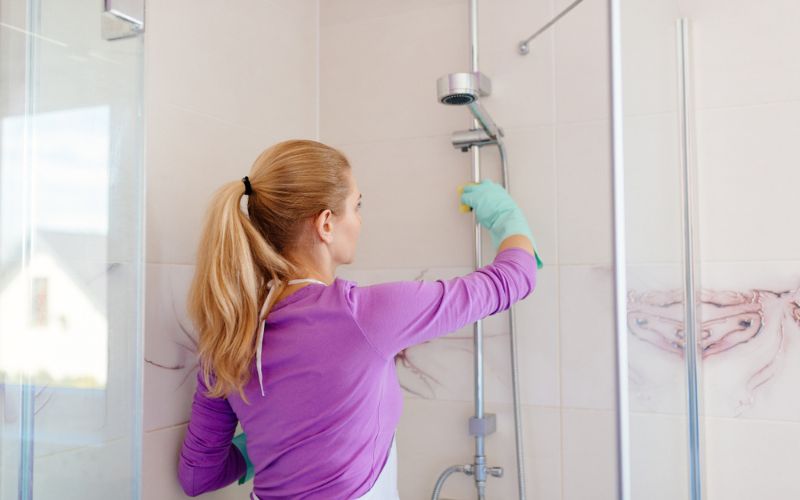 A Step-by-Step Guide to Cleaning Your Shower