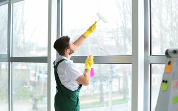 Clean Windows with Vinegar